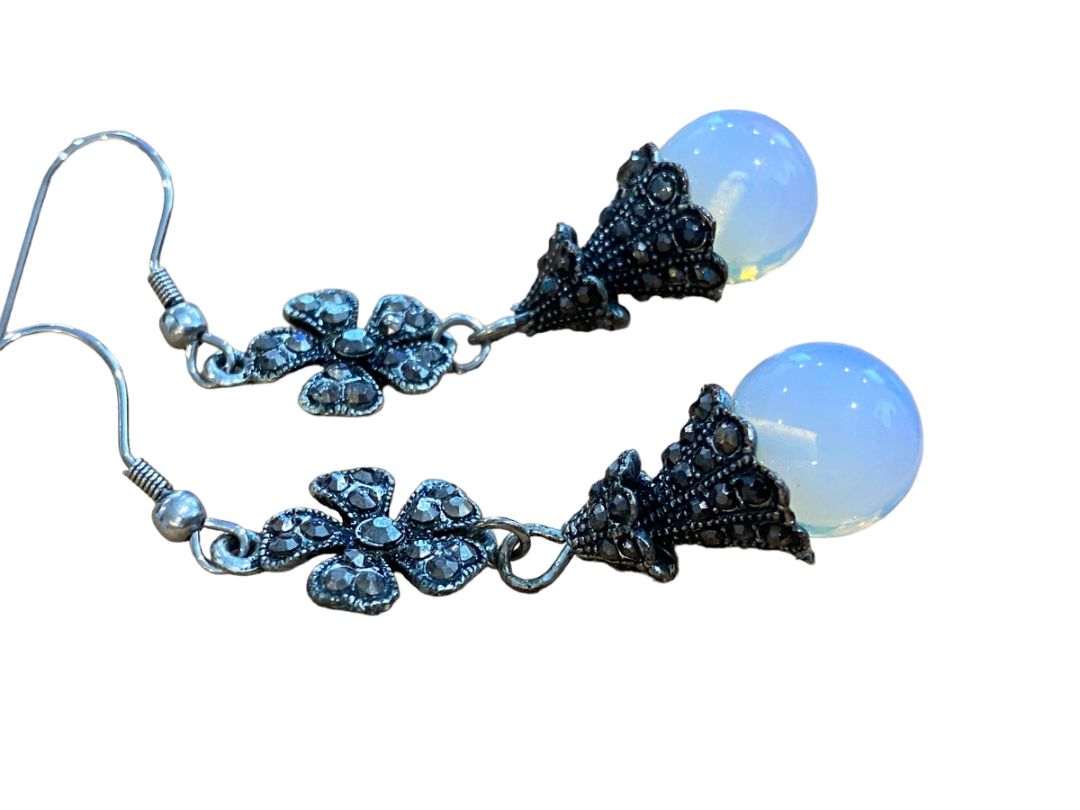 Marcacite Silver tone Dangle Globe Pierced Earrings Magic Fantasy