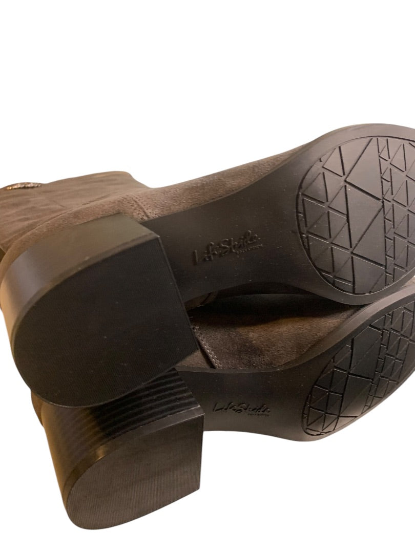 Size 10M LifeStride Soft System New Womens Gray Faux Suede Boots Daring Knee High