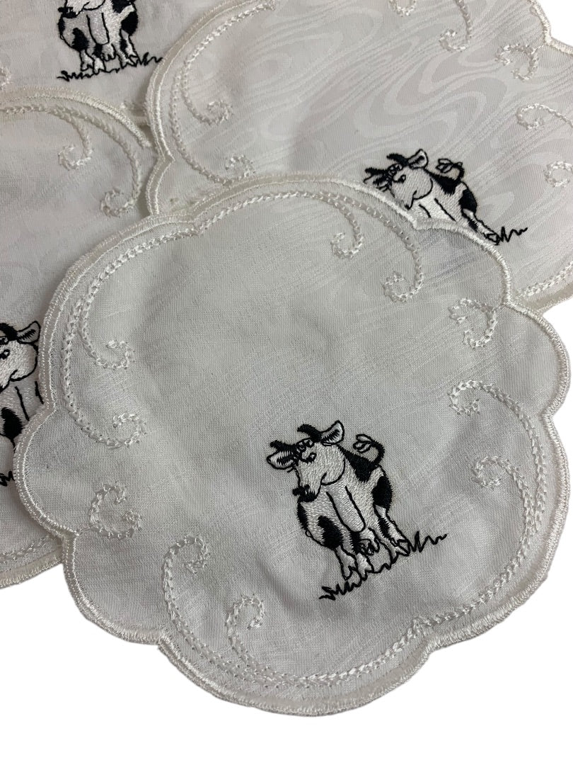 Vintage Set of 6 Doilies Embroidered Cow Linens 5.75 Inches