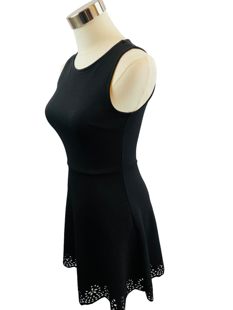 Small Beach Royal Women's Black A-Line Lightweight Sleeveless Dress Stretch