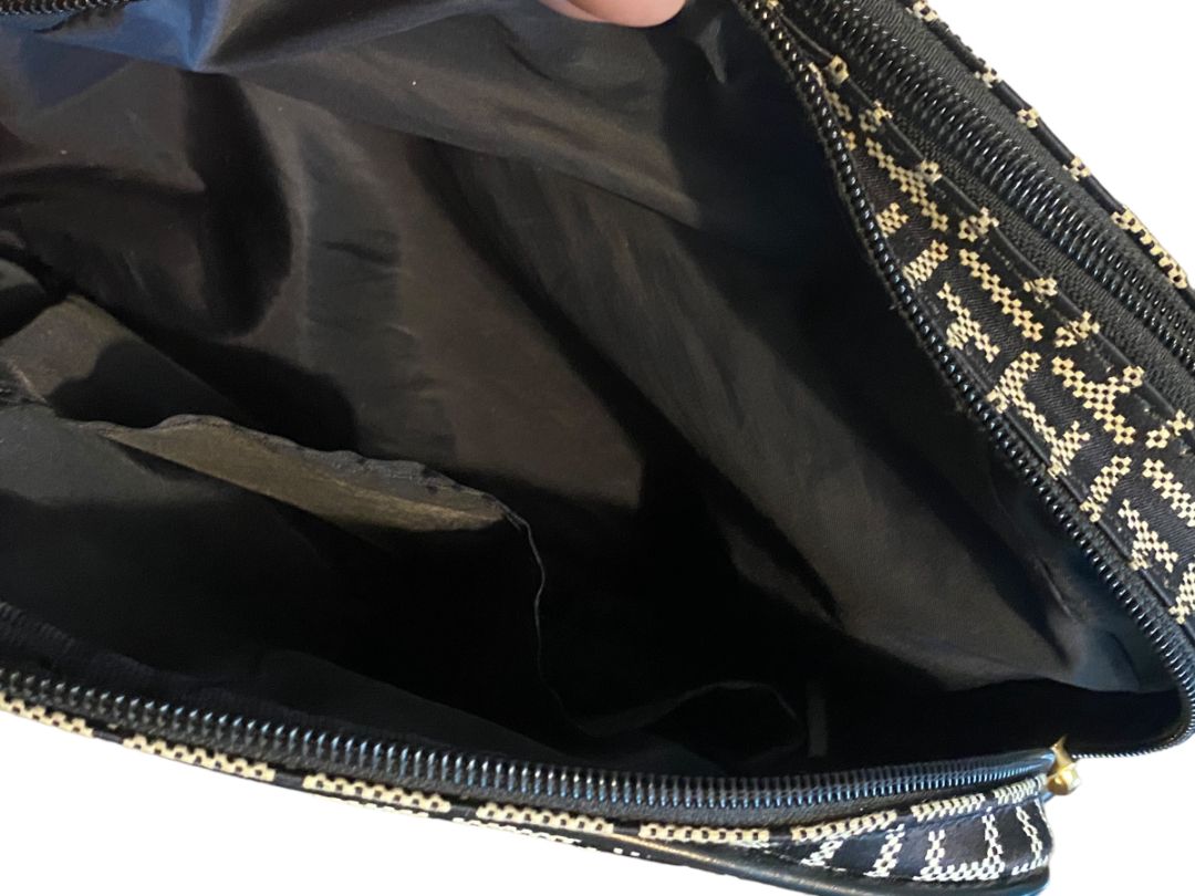 Tommy Hilfiger Crossbody Monogram Dual Zip Pocket Shoulder Bag Black White