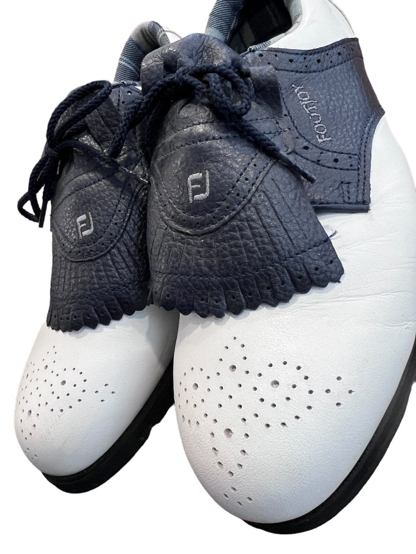 8.5W Women's Classic FootJoy Golf Shoes Lace Up Black White