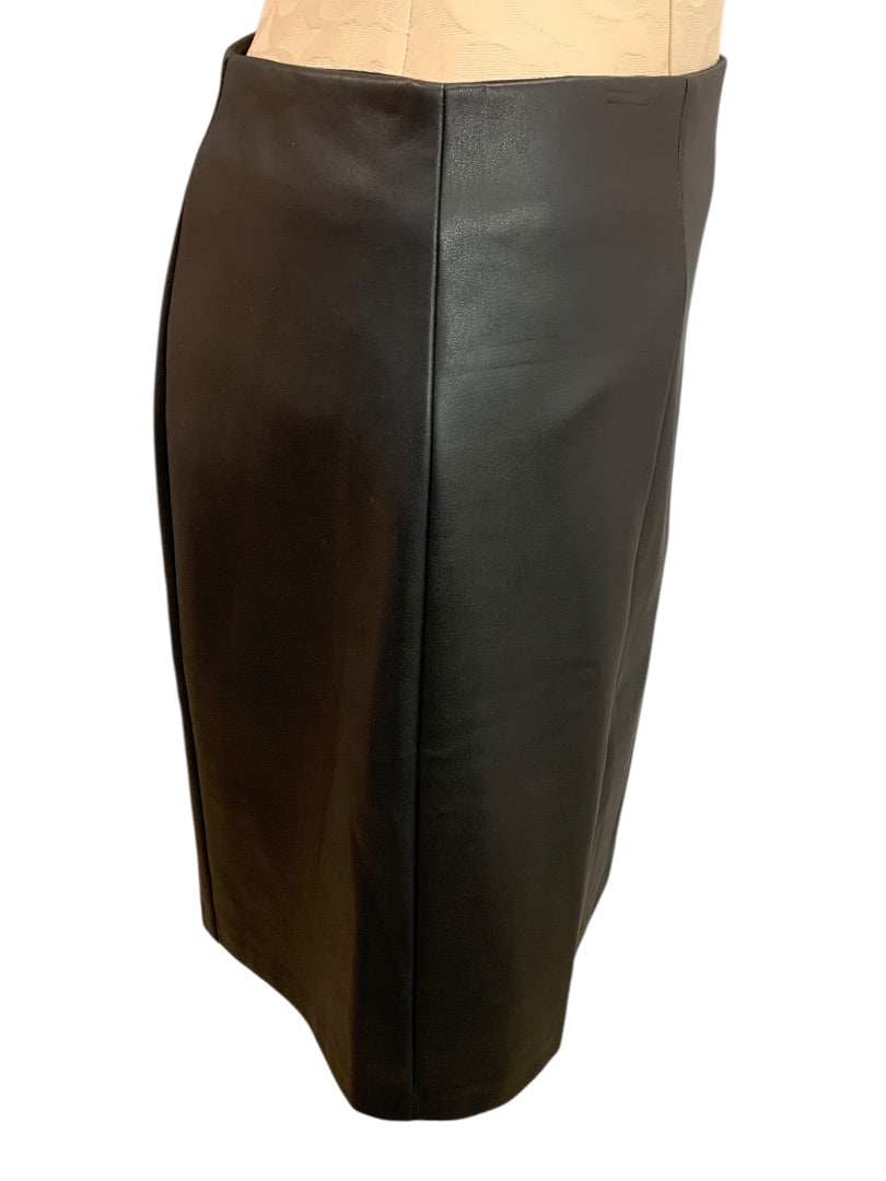 Size 4P Loft Petites Black Faux Leather Skirt Side Zip
