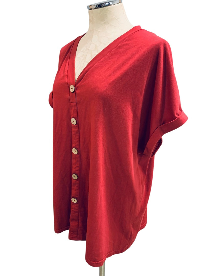 XXL Womens Red Short Sleeve Tshirt Button Embellished V-Neck Pullover