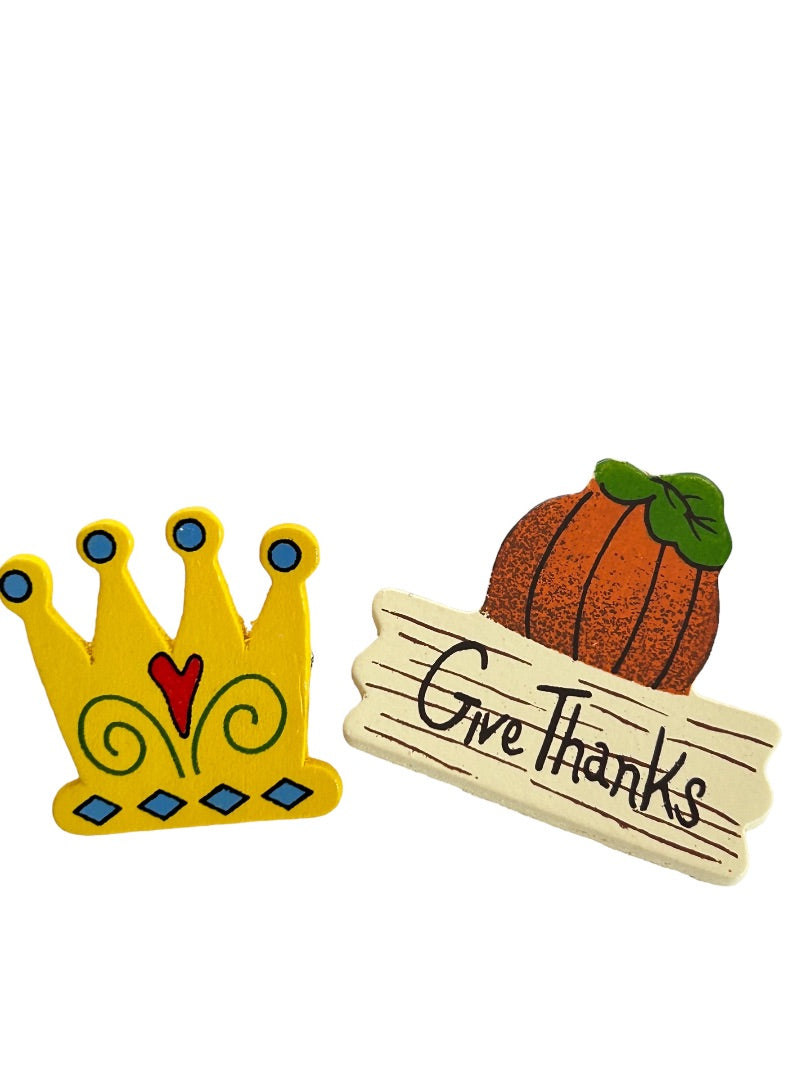 Painted Wooden Brooch Pins "Give Thanks" Pumpkin Crown Set of 2