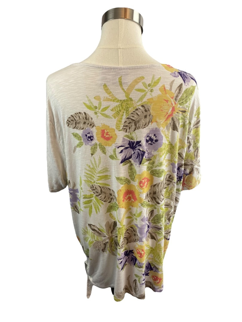 XL Chico's Women's Floral Print Tie Side Hem Tshirt Short Sleeve Scoop Neck