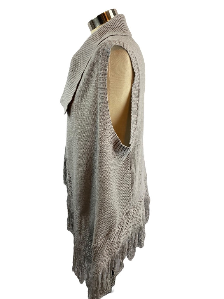 XL Cato Women's Shawl Color Fringe Vest Cardigan Sweater Single Closure