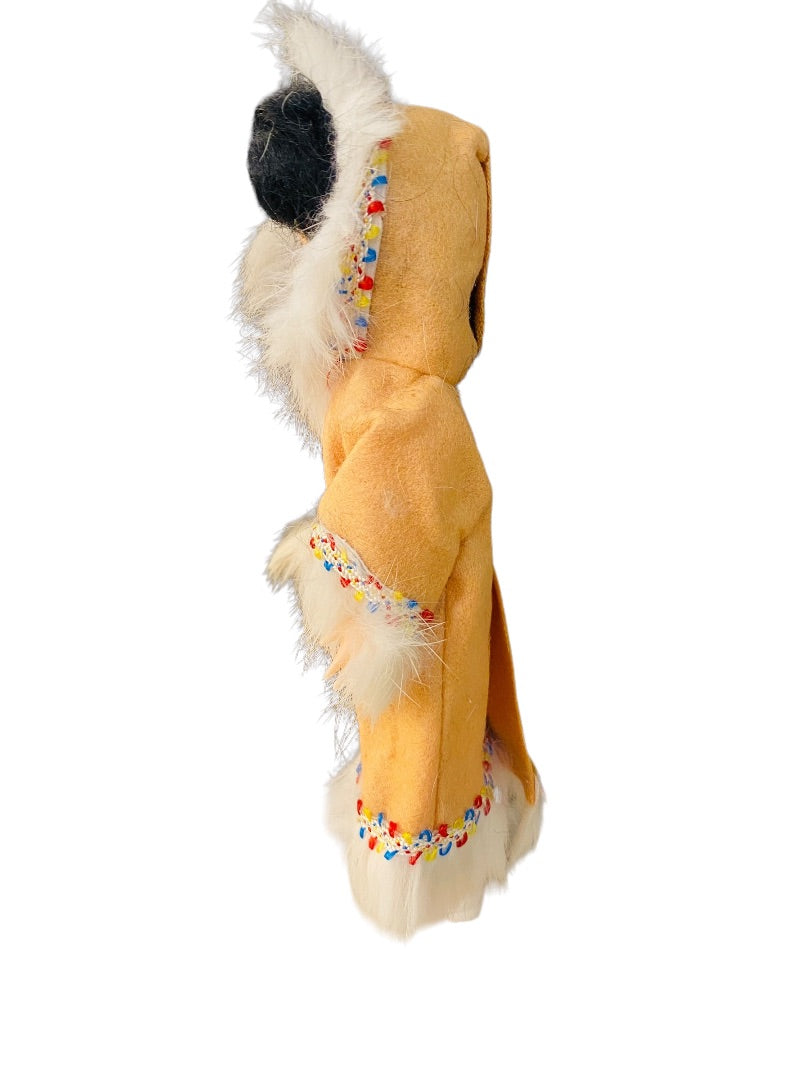1960s ARCO Miss Alaska Eskimo Dolls of the World Set Sleep Awake Eyes 8"
