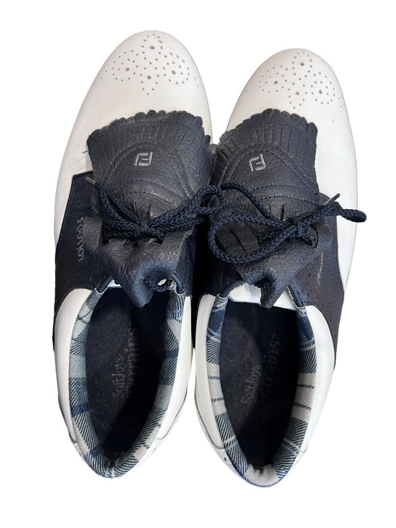 8.5W Women's Classic FootJoy Golf Shoes Lace Up Black White