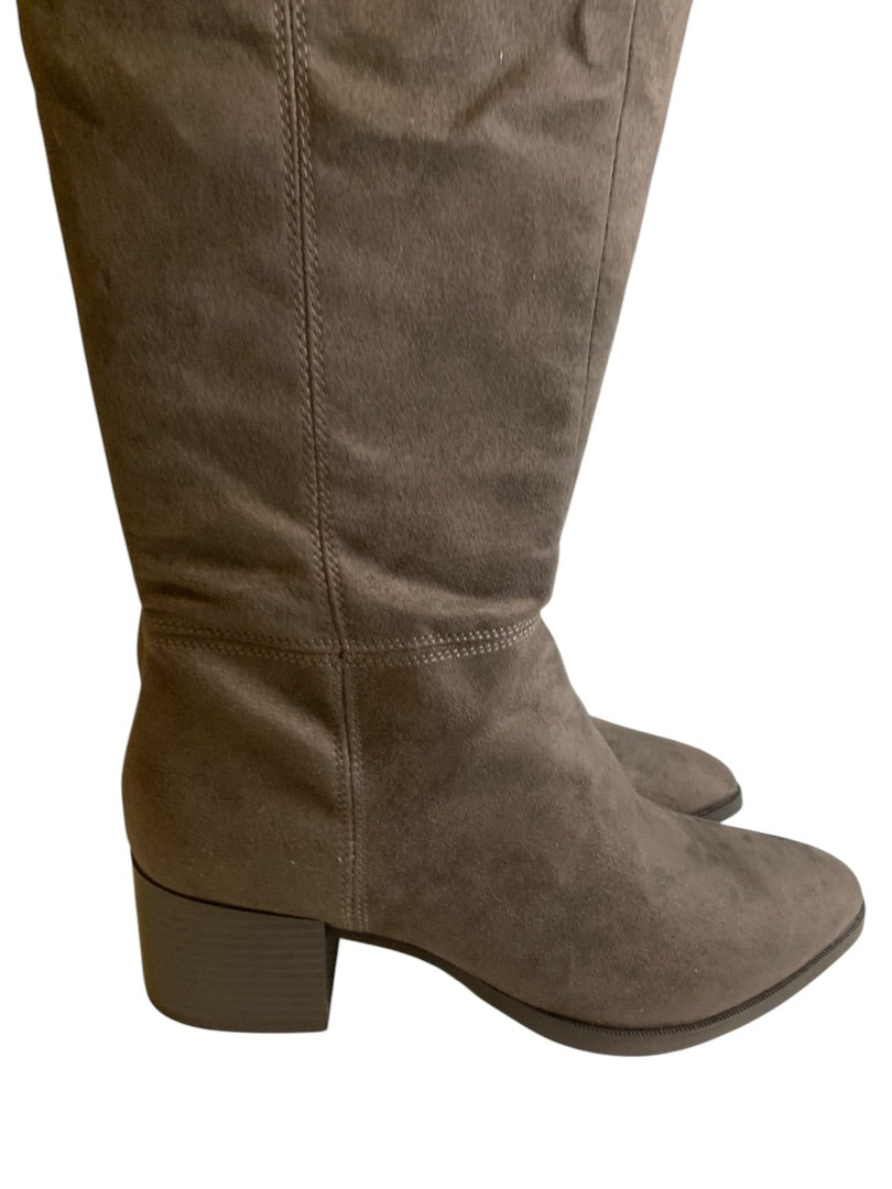 Size 10M LifeStride Soft System New Womens Gray Faux Suede Boots Daring Knee High