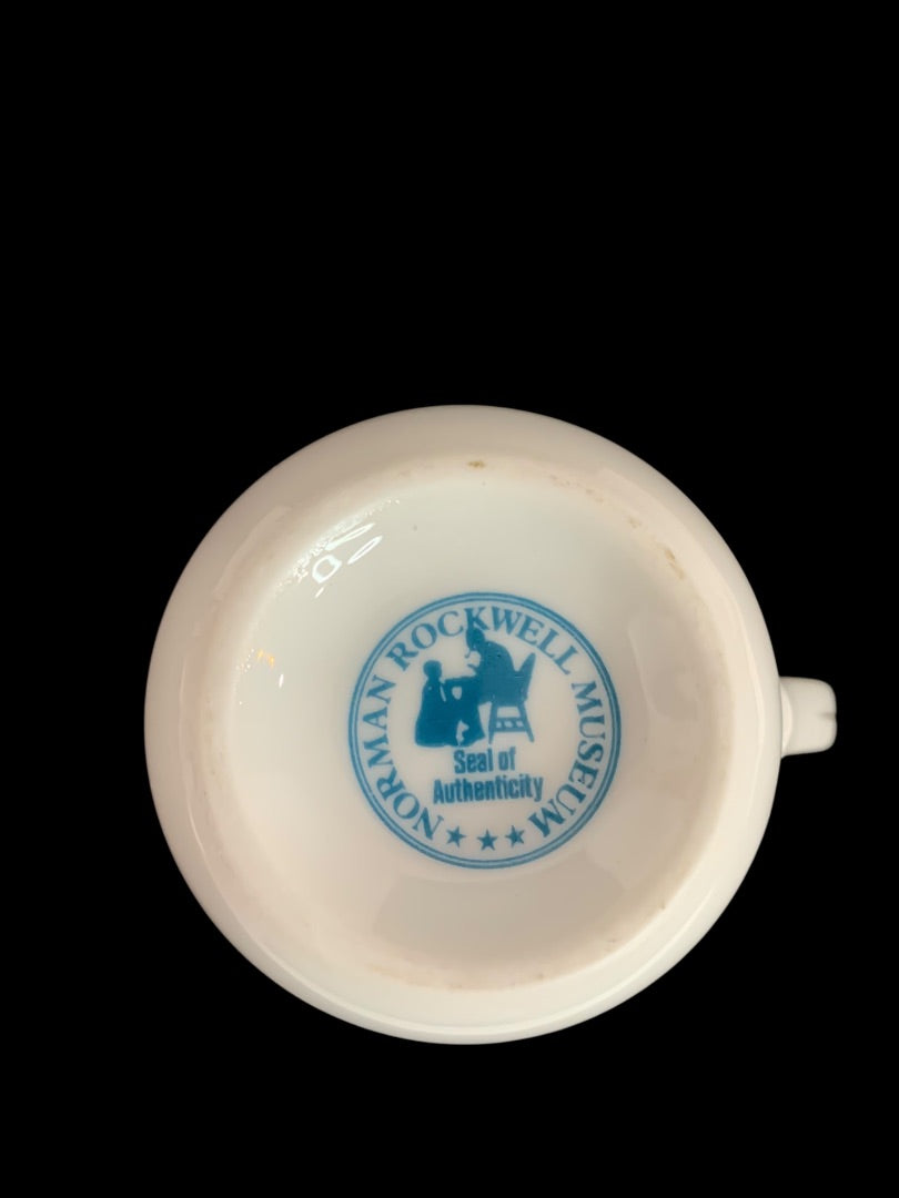 1982 Norman Rockwell Museum Collection Mug Gold Trim "The Toymaker"
