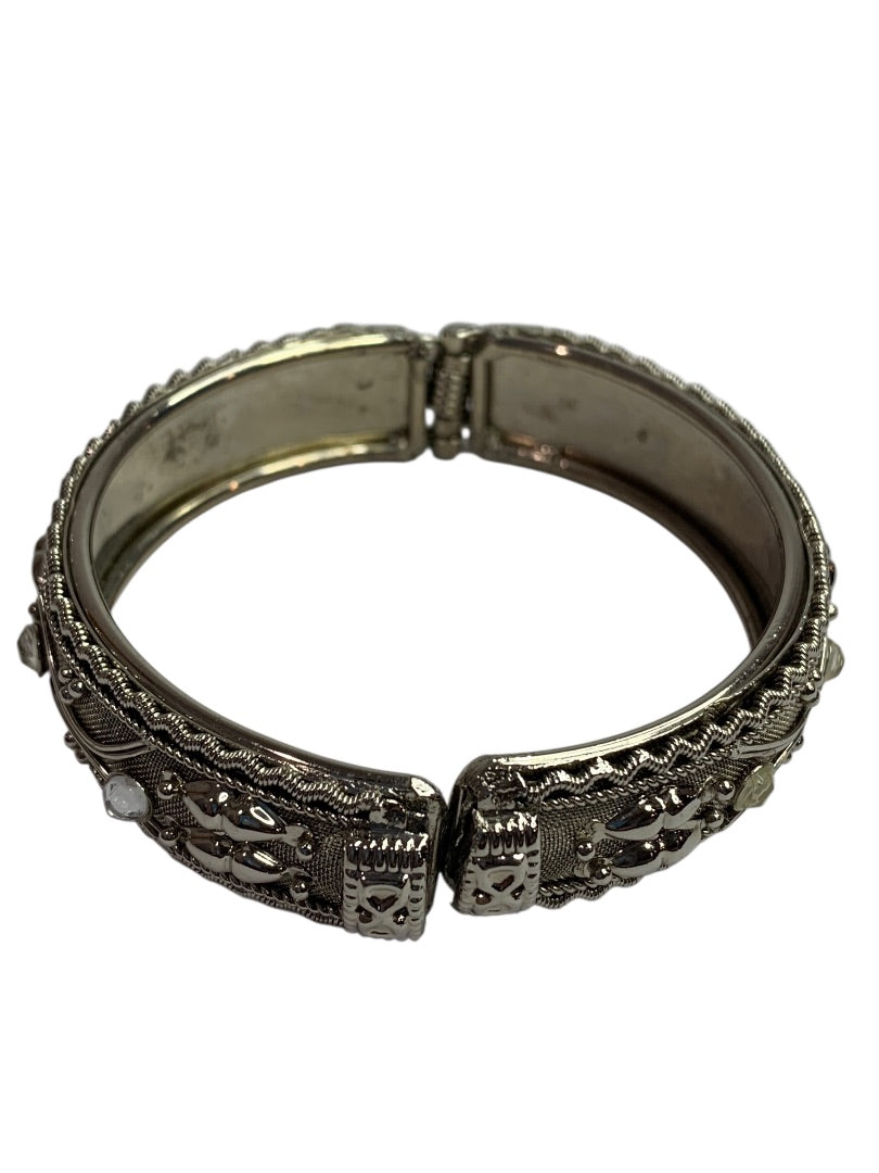 Hinged Bangle Bracelet Silvertone Mesh Rhinestone .5" Thick