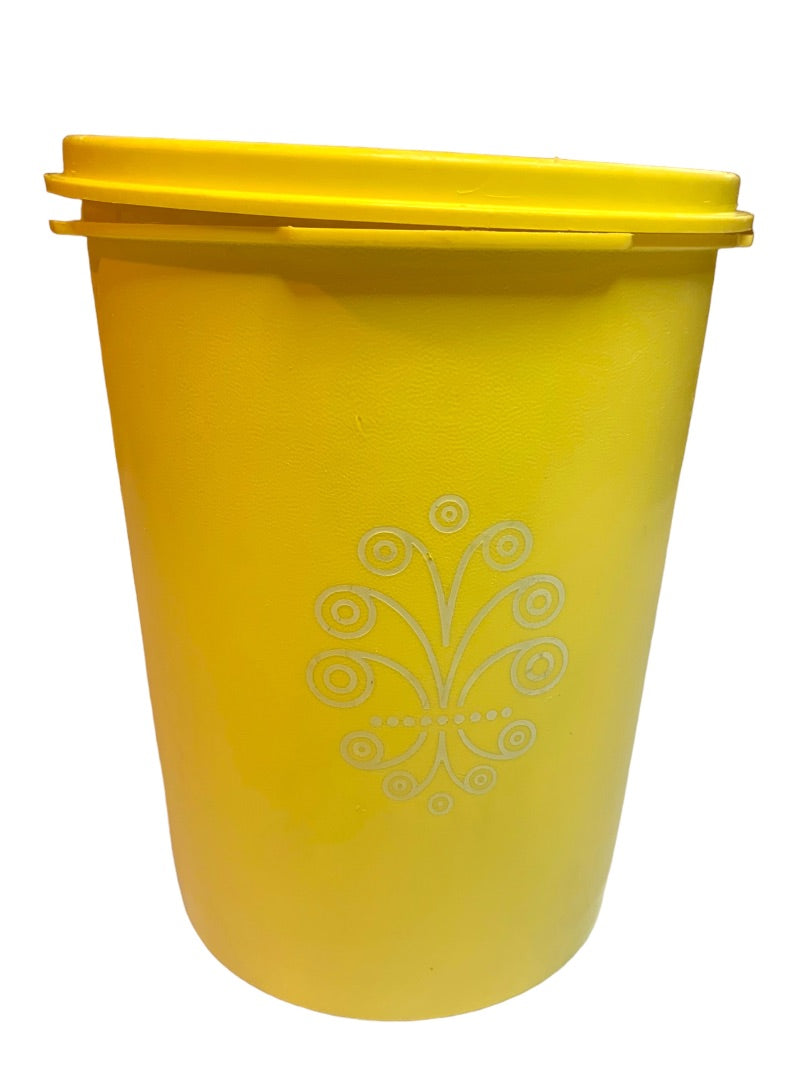 Tupperware Nesting Canister Yellow 811-3 Starburst Lid 812-56 6"h