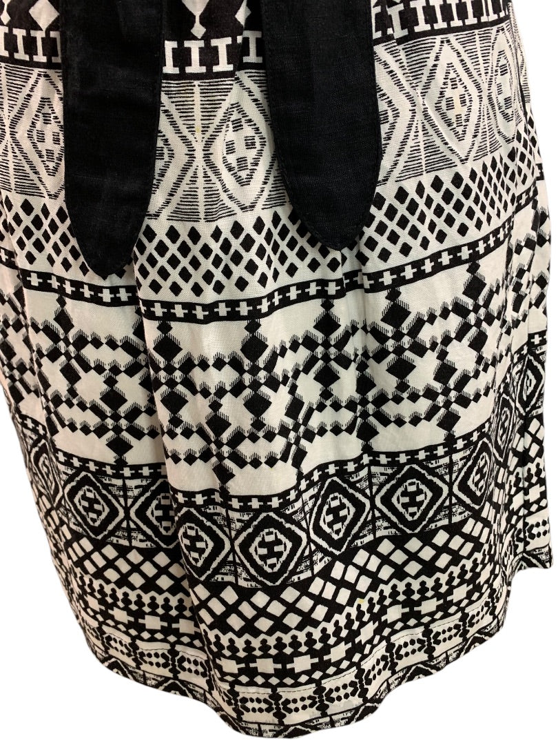 Size 6 Mossimo Linen Rayon Blend Skirt Side Zip Pockets Black White