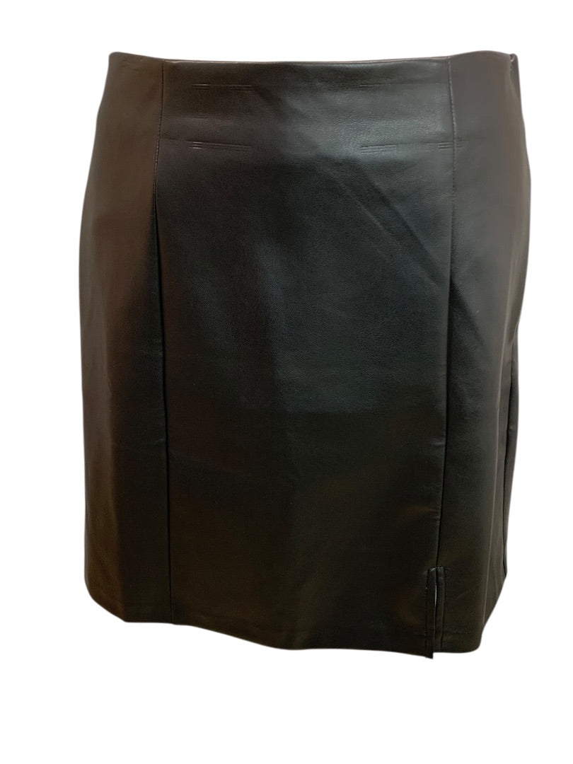 Size 4P Loft Petites Black Faux Leather Skirt Side Zip