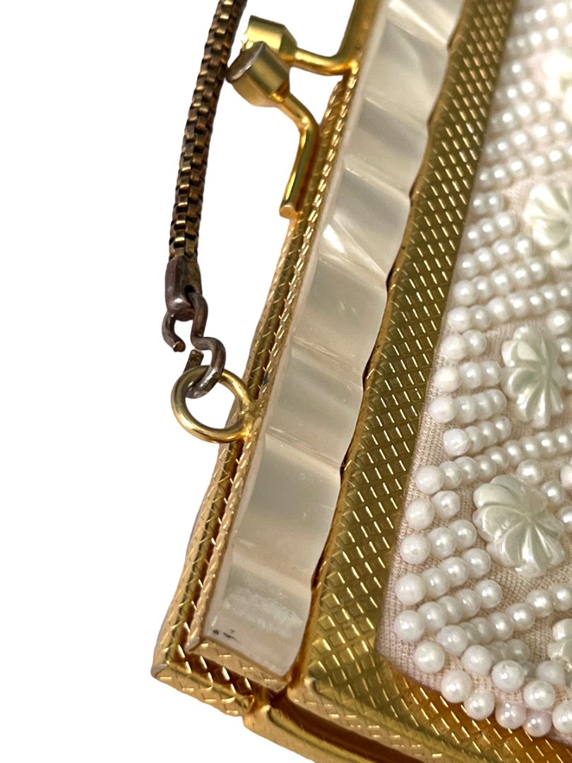 Small White Beaded Evening Bag Gold Chain And Kisslock Purse Handbag Vintage