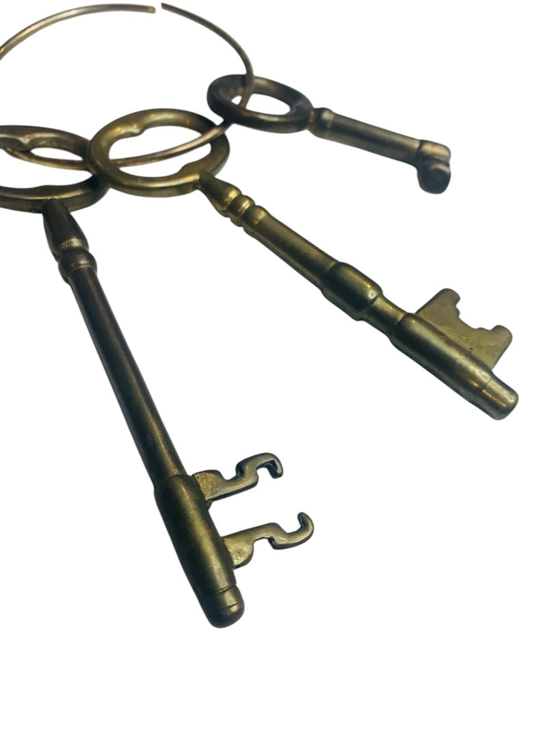 3 Solid Brass Jailers Pirate Church Skeleton Key Ring Set Victorian Decor
