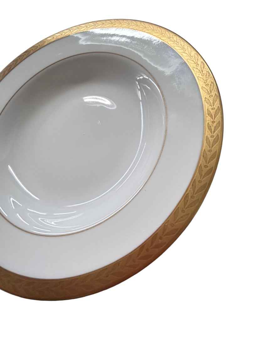 Sango Royalty Pattern White Gold Trim Rim Soup Bowl 8.5" 1970s