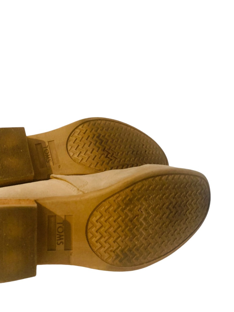 Size 9.5M TOMS Shaye Low Boots Booties Desert Taupe Gray Brown