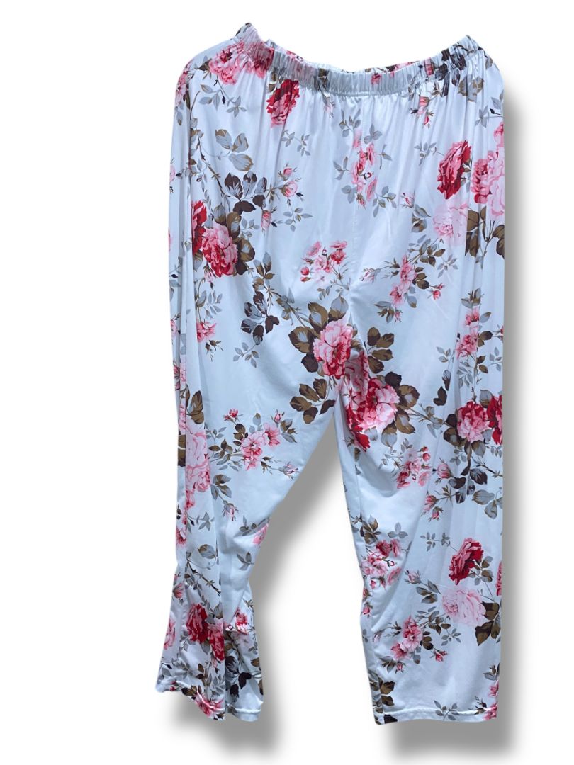 Size 1XL Womens 3 Piece Pajama Set Cami Robe Pants White Rose Print Soft