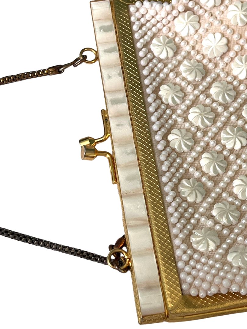 Small White Beaded Evening Bag Gold Chain And Kisslock Purse Handbag Vintage