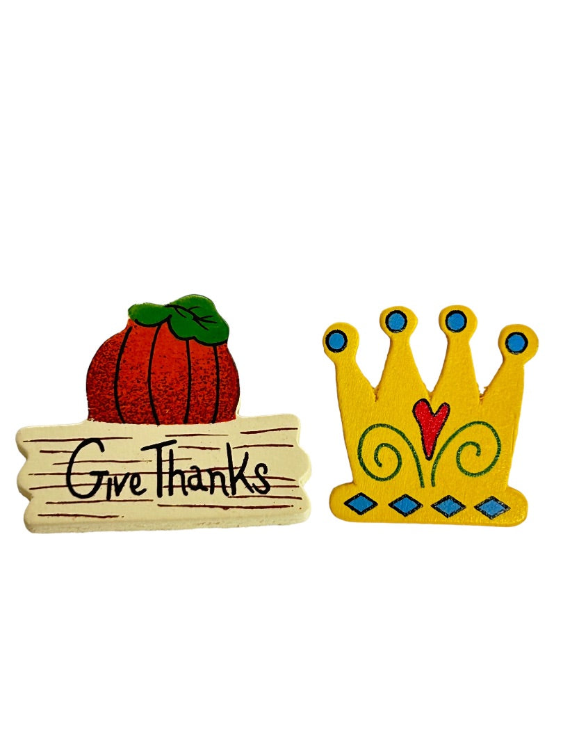 Painted Wooden Brooch Pins "Give Thanks" Pumpkin Crown Set of 2