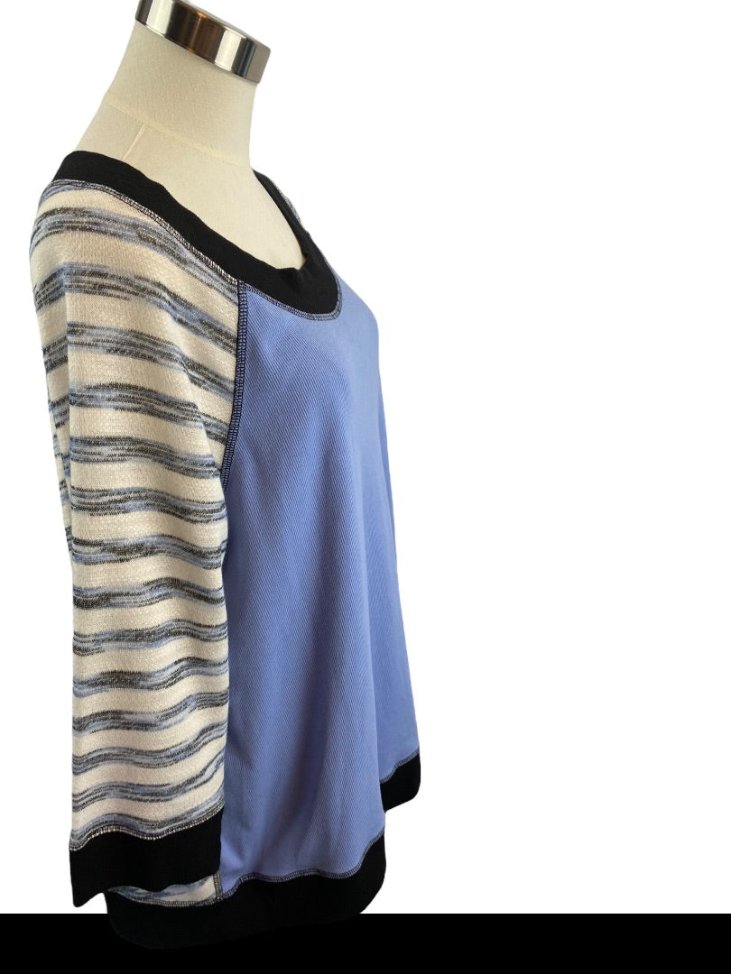 16/18 Chico's Zenergy Lightweight Sweatshirt Stripe Solid Periwinkle Blue