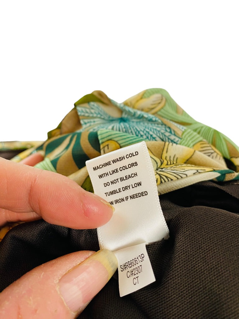 Medium Petite Signature by Robbie Bee Sleeveless Shift Dress Lined Sleeveless