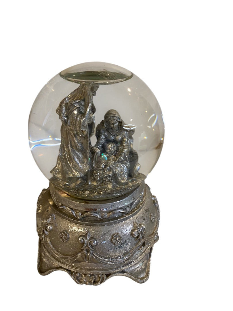 Nativity Snowglobe Silver Sparkle Music Box O Holy Night 6"