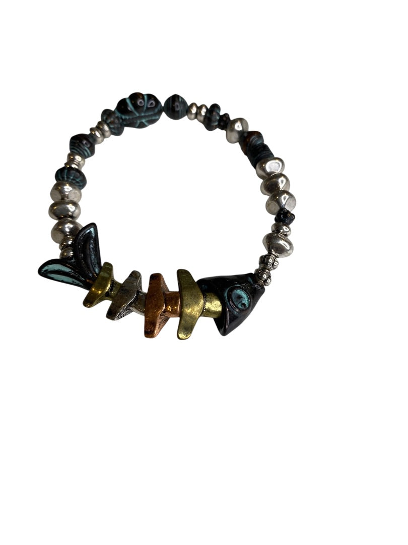 Funky Mixed Metals Beaded Acrylic Fish Stretch Bracelet