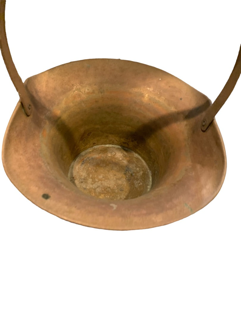 Vintage Brass Hammered Basket Planter Handle 8"h x 3.3" Base Diameter x 6" Diameter