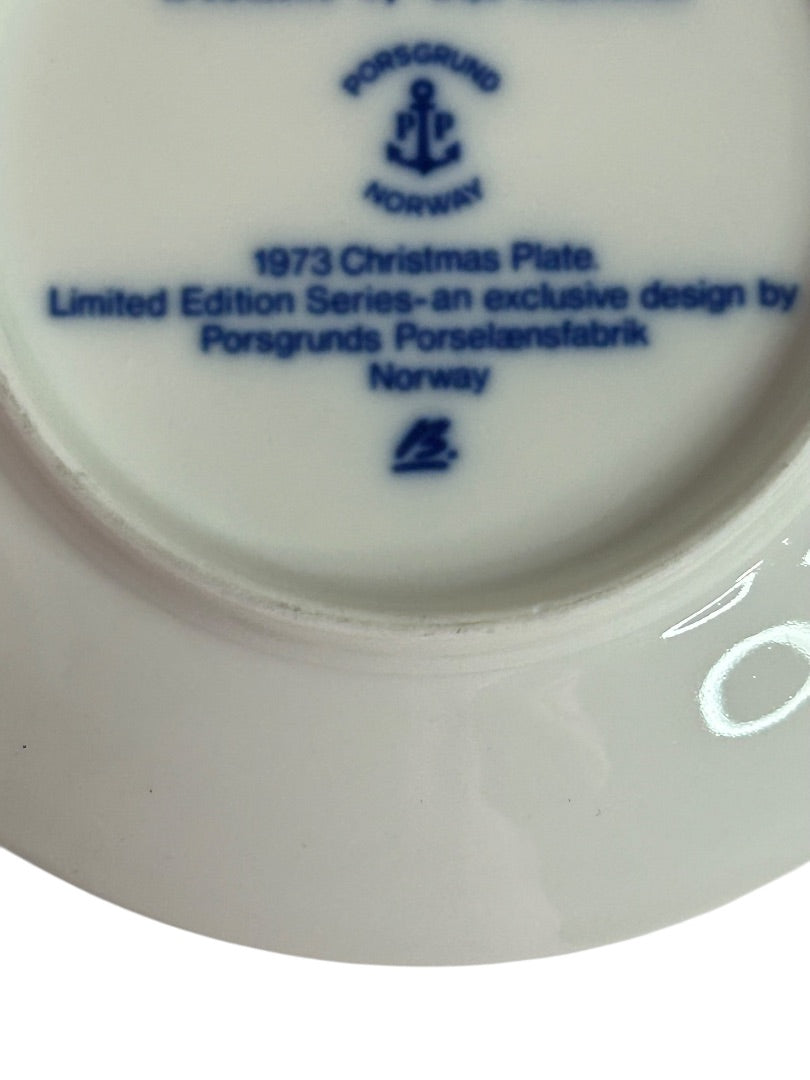 Porsgrund Norway Christmas Plate Promise of the Saviour Julen 1973 Blue 7"