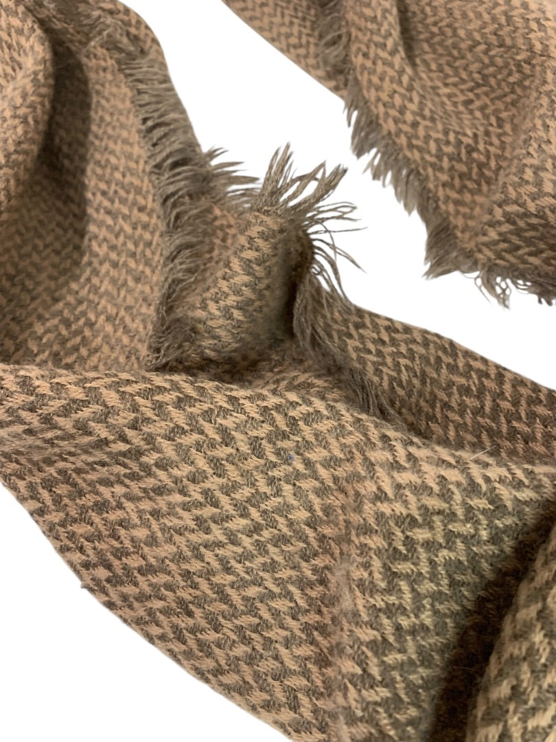 Simonetta Infinity Loop Scarf Fringed Gray Beige Winter
