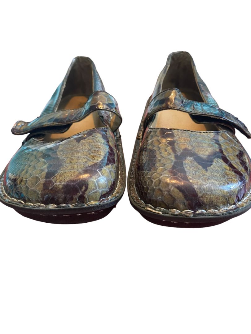 9 (39) Algeria Feliz Fel Paloma Green Faux Animal Print Patent Mary Jane Shoes Comfort