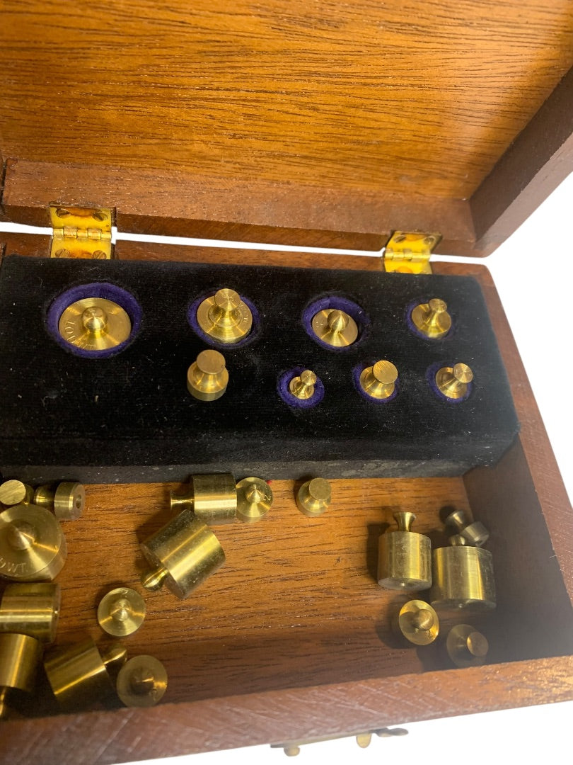 Vintage Lot of 25 Jewelers Weights in Wooden Box Apothecary Medical B