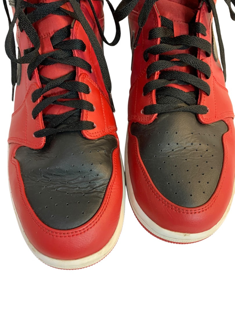 Size 13 Nike Air Jordan 1 Mid Reverse Bred Red Black Sneaker 2021 554724-660