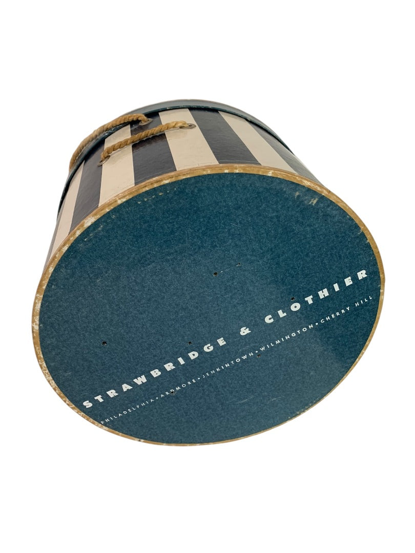 Size 6 5/8 1950s Gray Fur Hat Vintage Wear Pillbox Box Strawbridge & Clothier