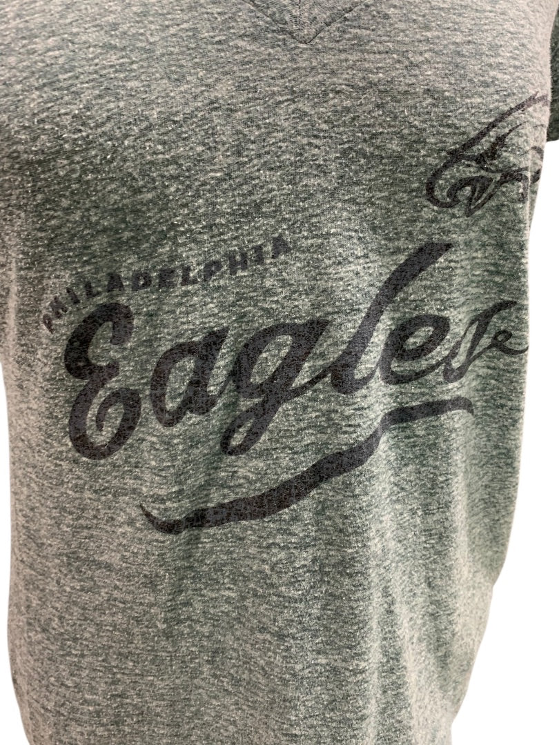 Small Majestic Fan Fashion Womens Philadelphia Eagles Tshirt V-Neck Green