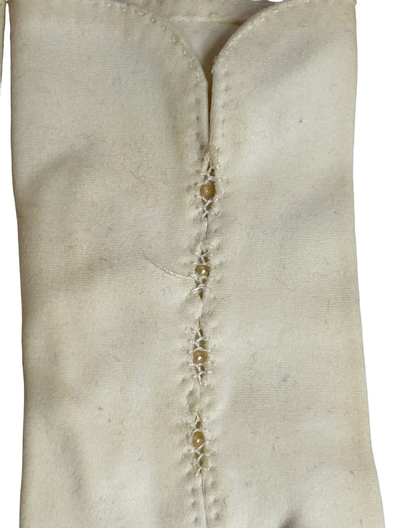 Size 6.5 Handsewn in Japan Pearl White Short Gloves Fabric No Stretch