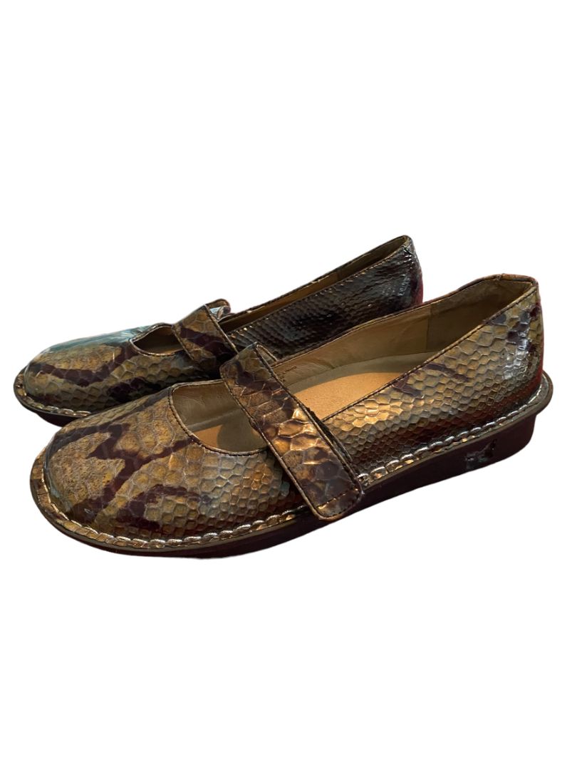 9 (39) Algeria Feliz Fel Paloma Green Faux Animal Print Patent Mary Jane Shoes Comfort