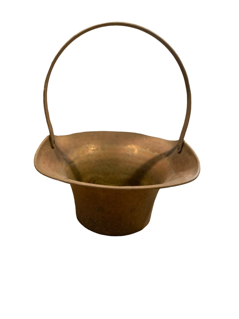 Vintage Brass Hammered Basket Planter Handle 8"h x 3.3" Base Diameter x 6" Diameter