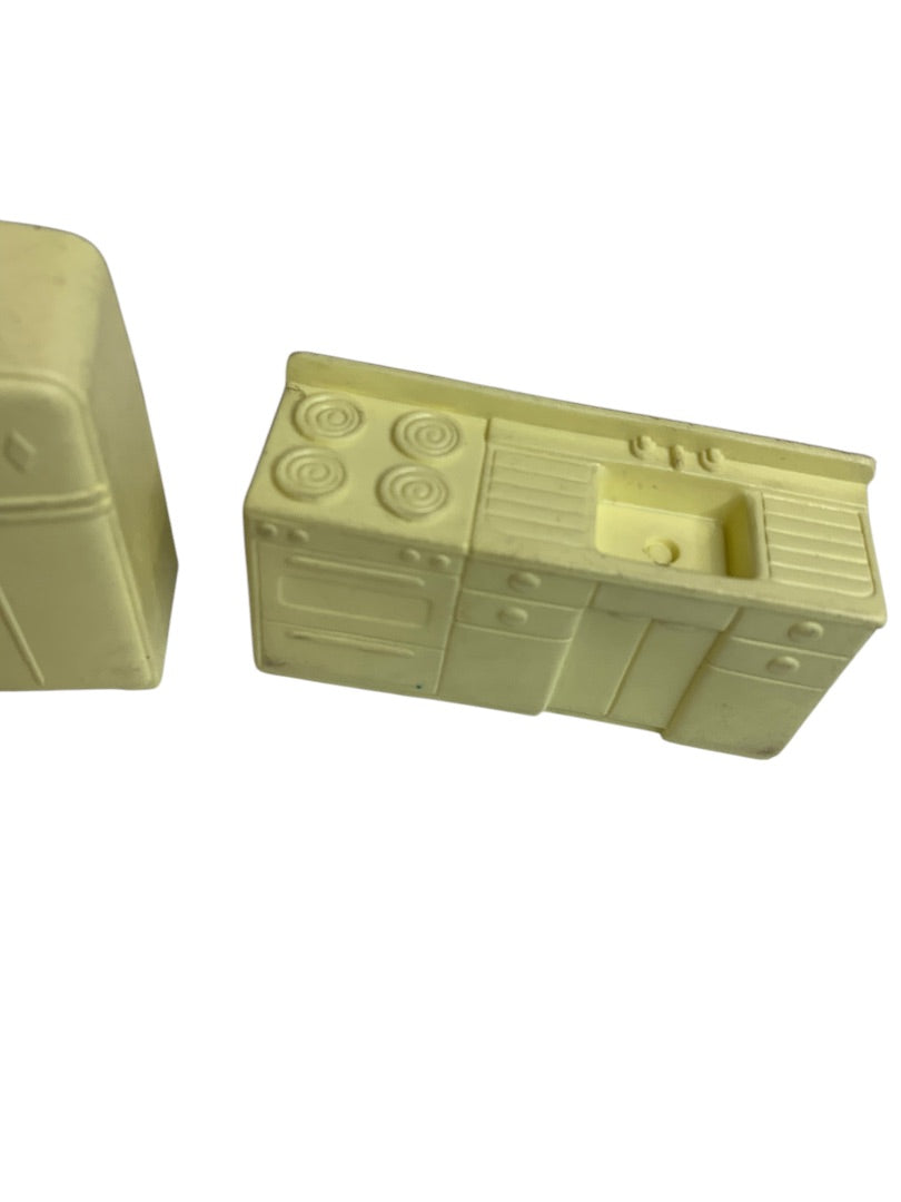 1950s Marx Miniature Dollhouse Yellow Plastic Kitchen Set 2 Piece
