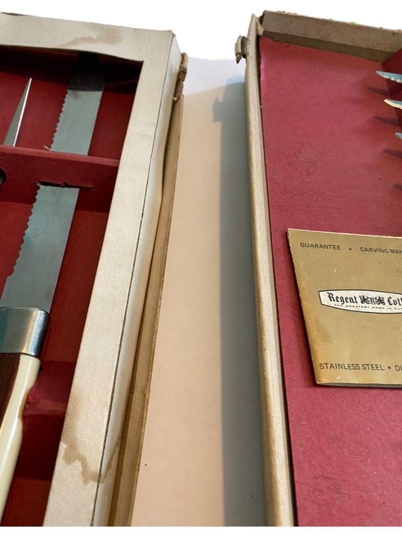 Regent Sheffield Stainless Steel England Complete Steak Knives & Serving Set Vintage