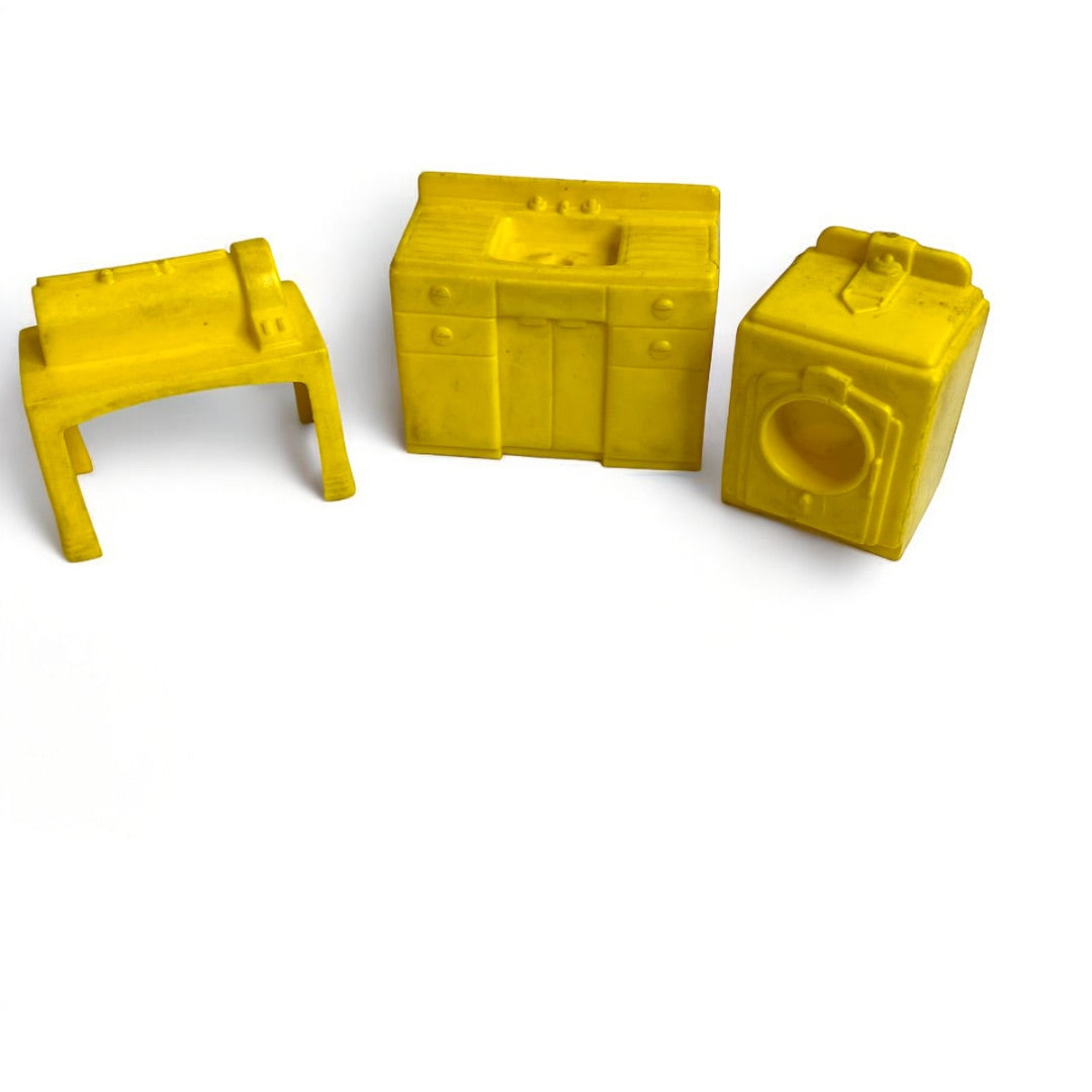 1950s Marx Miniature Dollhouse Laundry 3 Piece Wringer Washer Sink