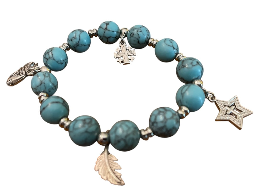 Beaded Stretch Silvertone Fish Feather Star Jerusalem Cross Bracelet Blue NWOT