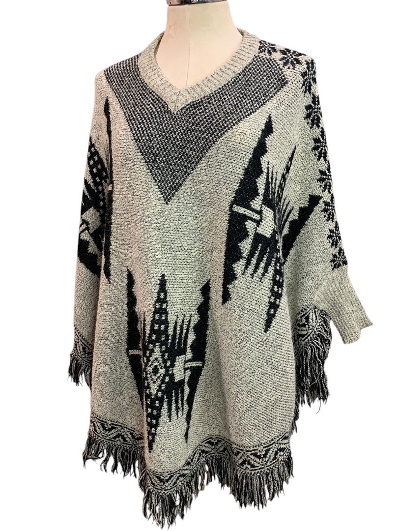 Small Medium Metric Womens Aztec Poncho Style Sweater Arms