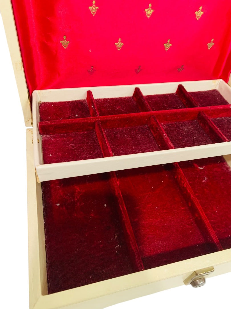 1950s Cream Beige Jewelry Box Red Lining Pop Up Tray Retro