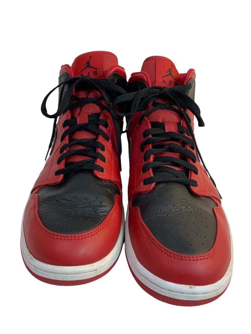 Size 13 Nike Air Jordan 1 Mid Reverse Bred Red Black Sneaker 2021 554724-660