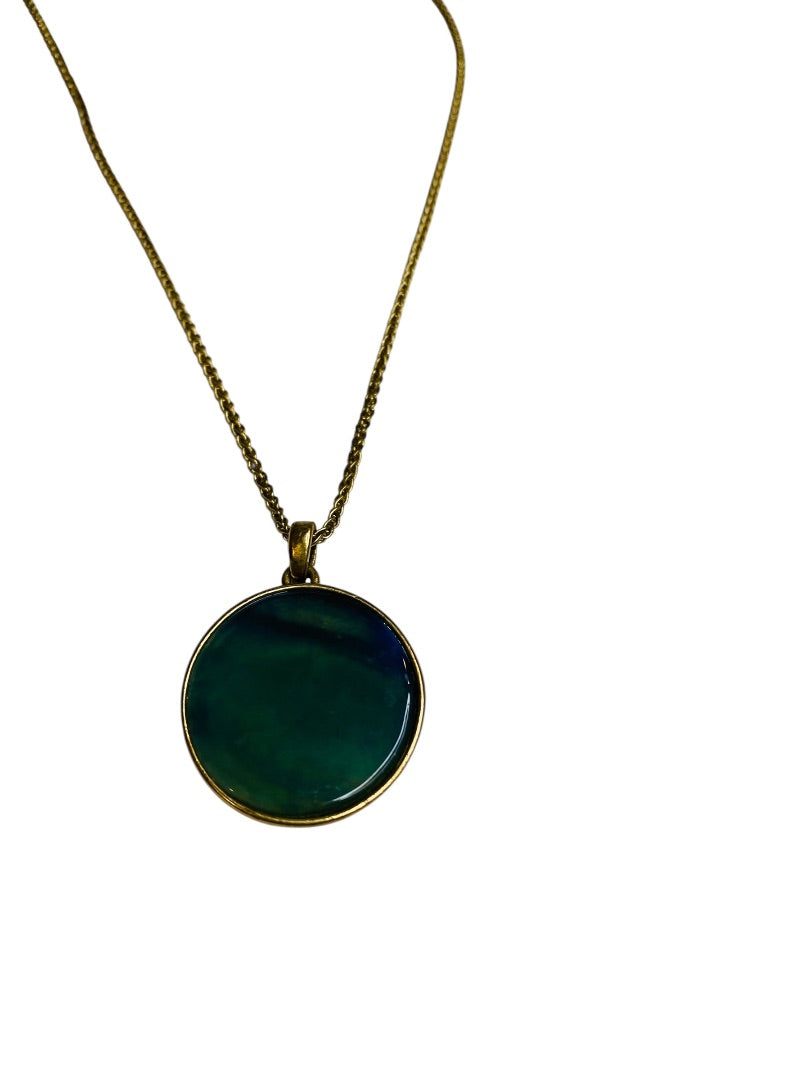 Lucky Brand Resin Pendant Necklace Goldtone 19" Lobster Clasp