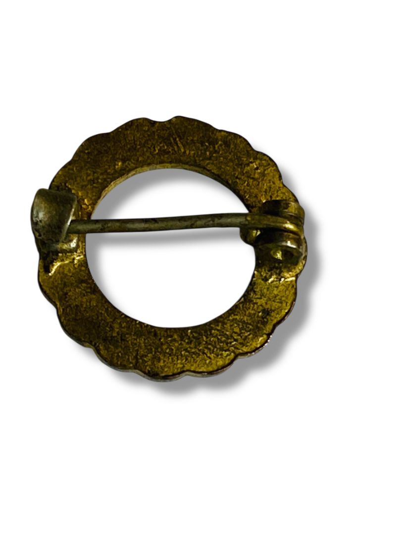 Vintage Goldtone White Circle Pin Brooch Small .5"